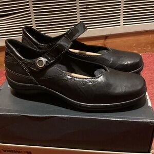 Romika Black Mary Jane shoes size 38EU